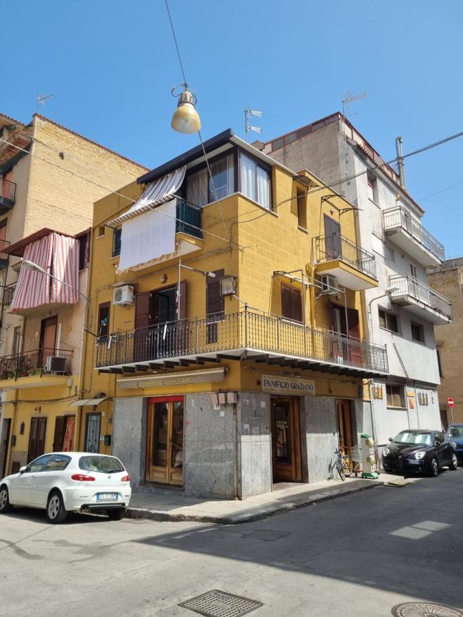 L'Angolo Dei Barcaioli Apartment Palermo Exterior foto