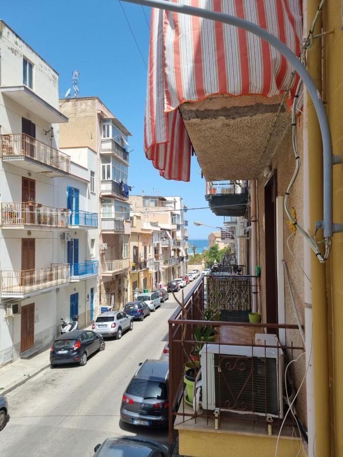 L'Angolo Dei Barcaioli Apartment Palermo Exterior foto